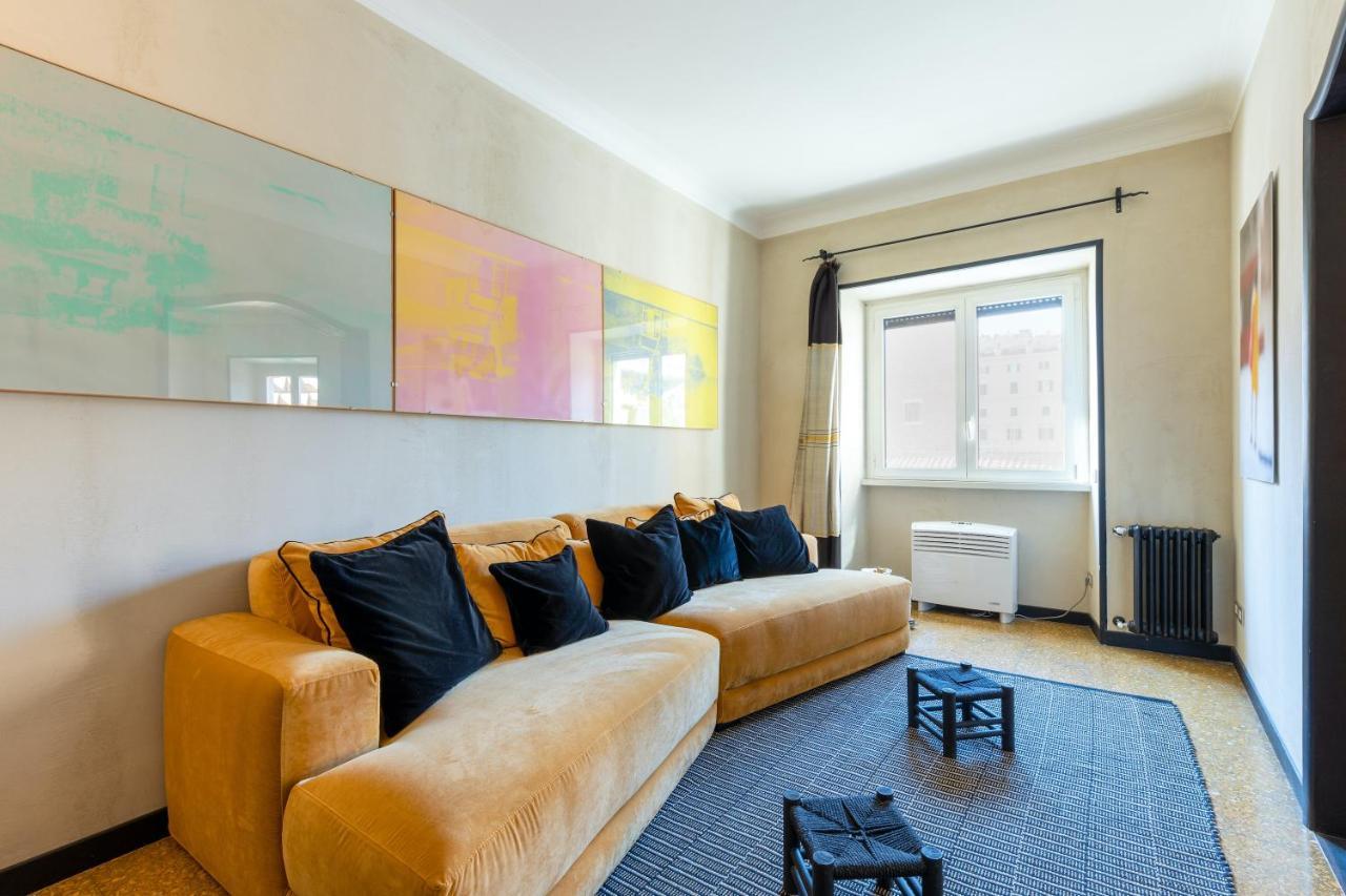Rome As You Feel - Torre Argentina Art Apartment Dış mekan fotoğraf